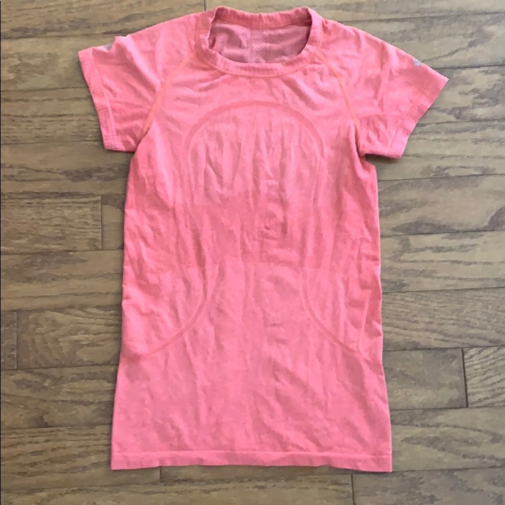 Lululemon Coral Workout Top